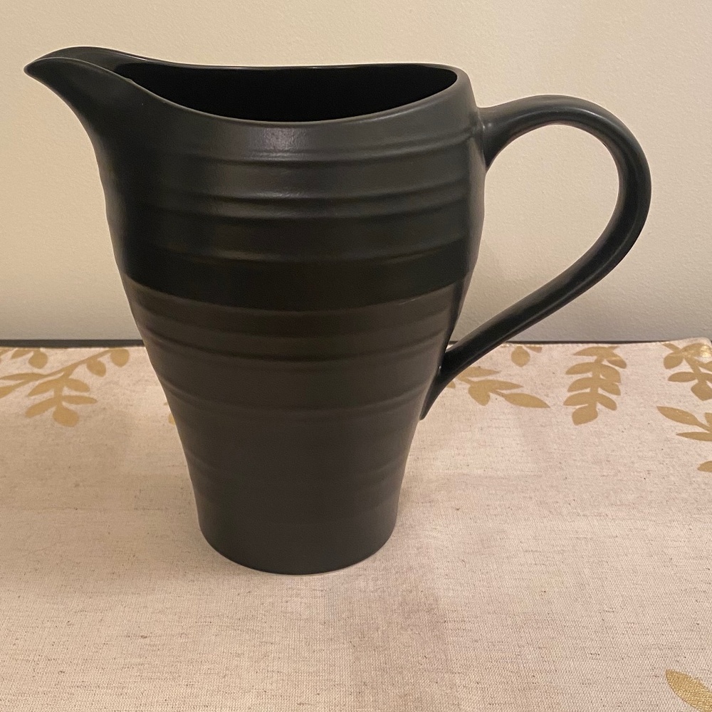 Mikasa Swirl Black Pitcher